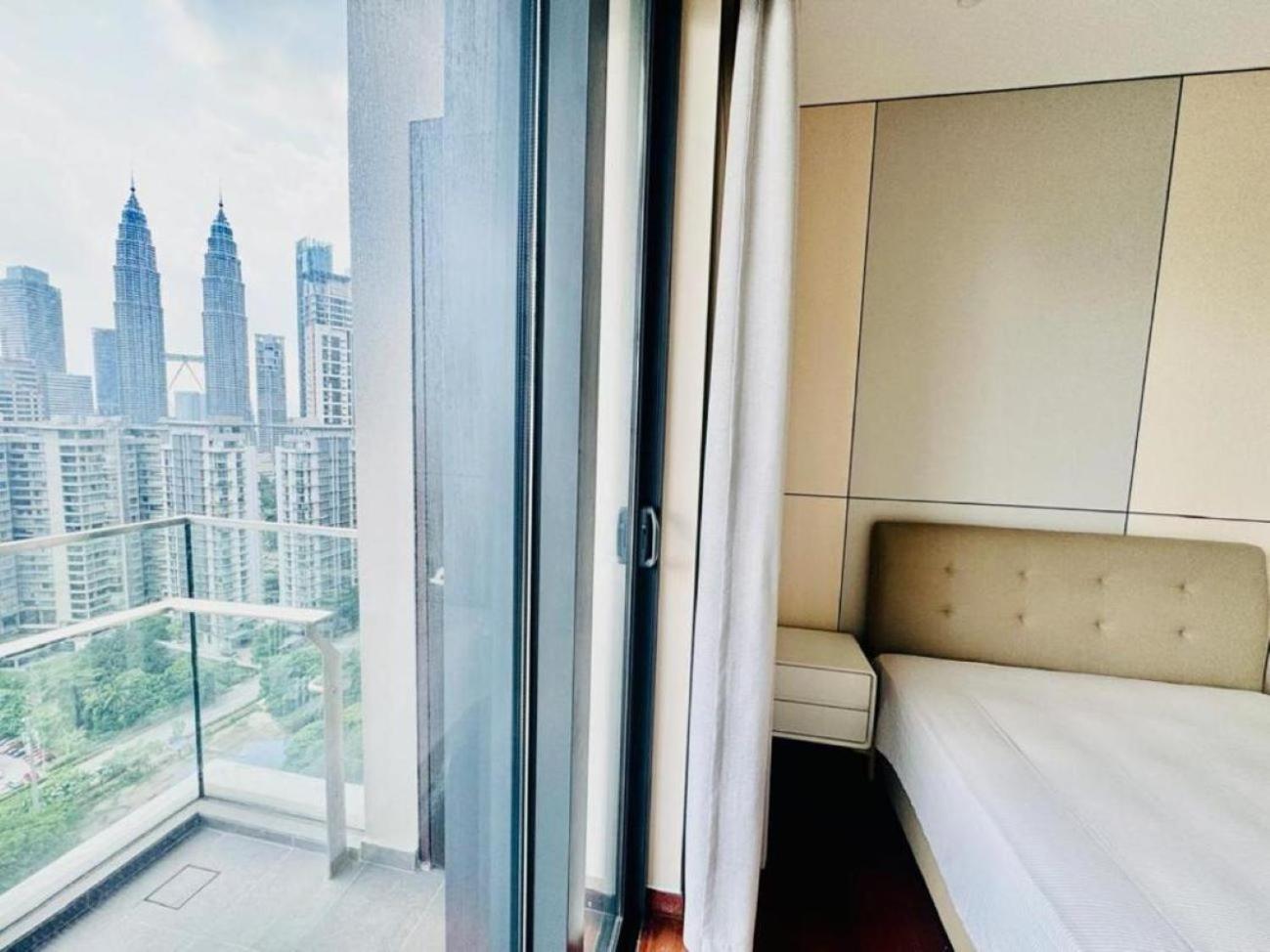 Crown Suites The Manor Klcc Kuala Lumpur City Center Luaran gambar