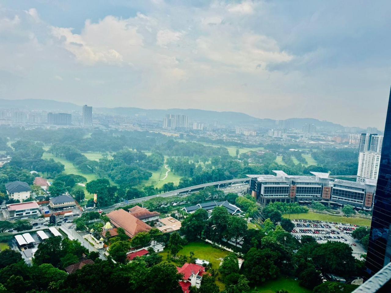 Crown Suites The Manor Klcc Kuala Lumpur City Center Luaran gambar