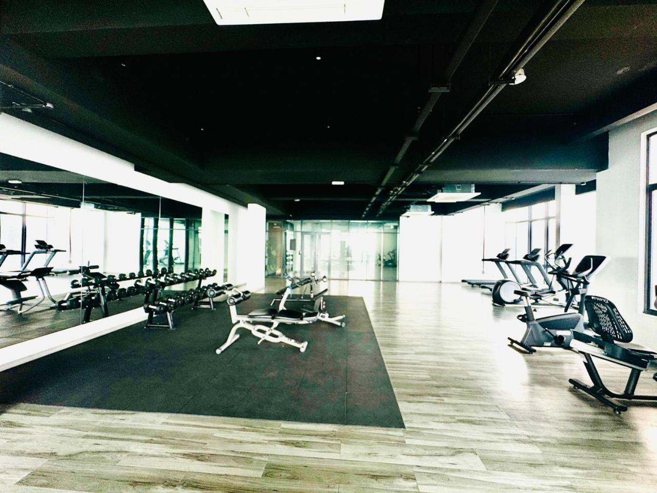 Crown Suites The Manor Klcc Kuala Lumpur City Center Luaran gambar